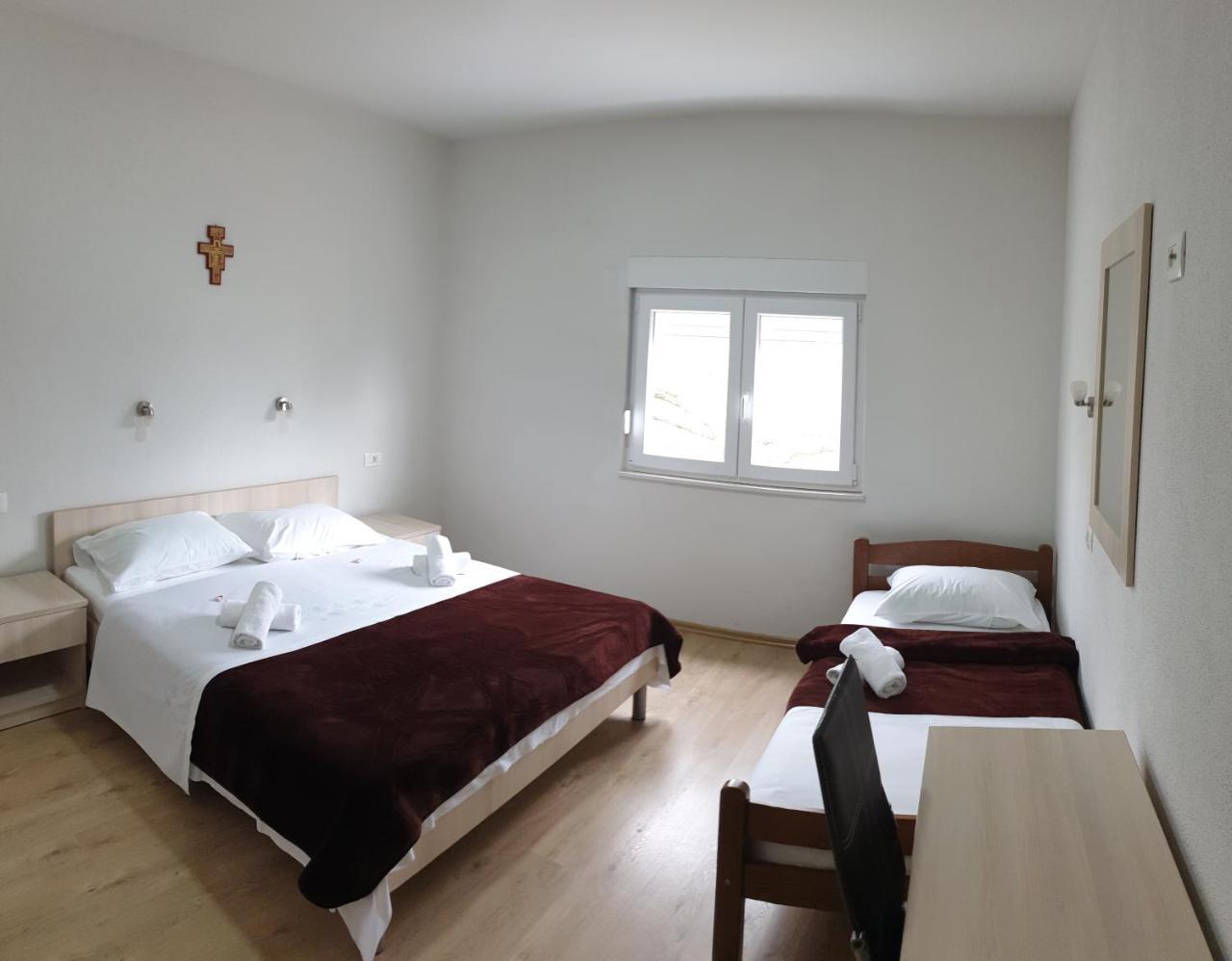 Pansion Matija Bed & Breakfast Međugorje Oda fotoğraf